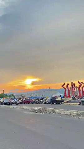 Mamuju indah #lagumandar #mamujusulbar #pantaimanakarramamuju 