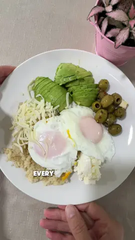 What if staying young starts with your breakfast? 🥑 It’s not about perfection — it’s about intention. Fuel your body, and your glow follows. 🌿✨ #HealthyBreakfast #WellnessJourney #BeautyFromWithin #GlowingSkin #HealthyLifestyle