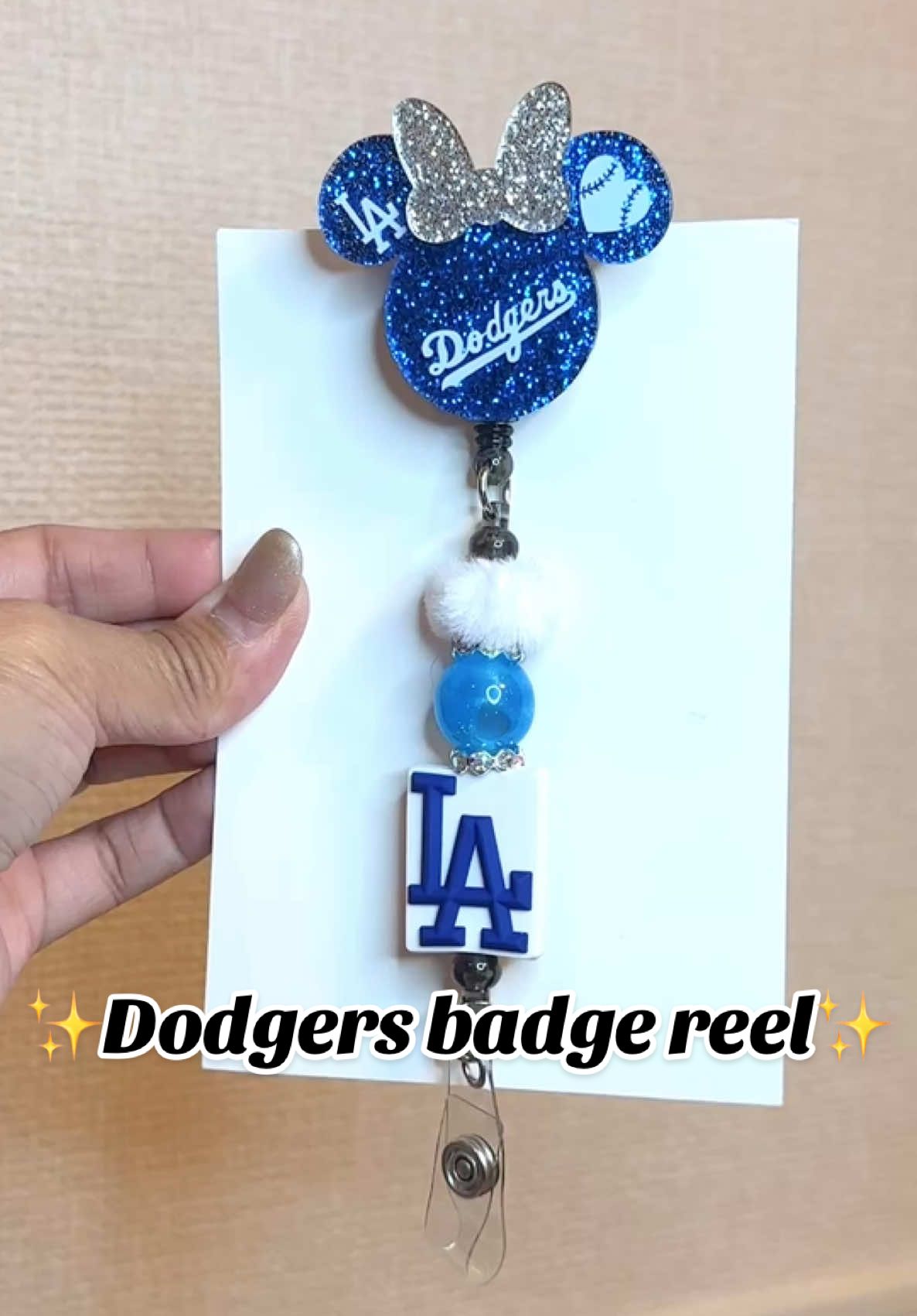 LA Dodgers badge reel 🤩 #DIY #ladodgers #dodgers #badgereels #fypシ 