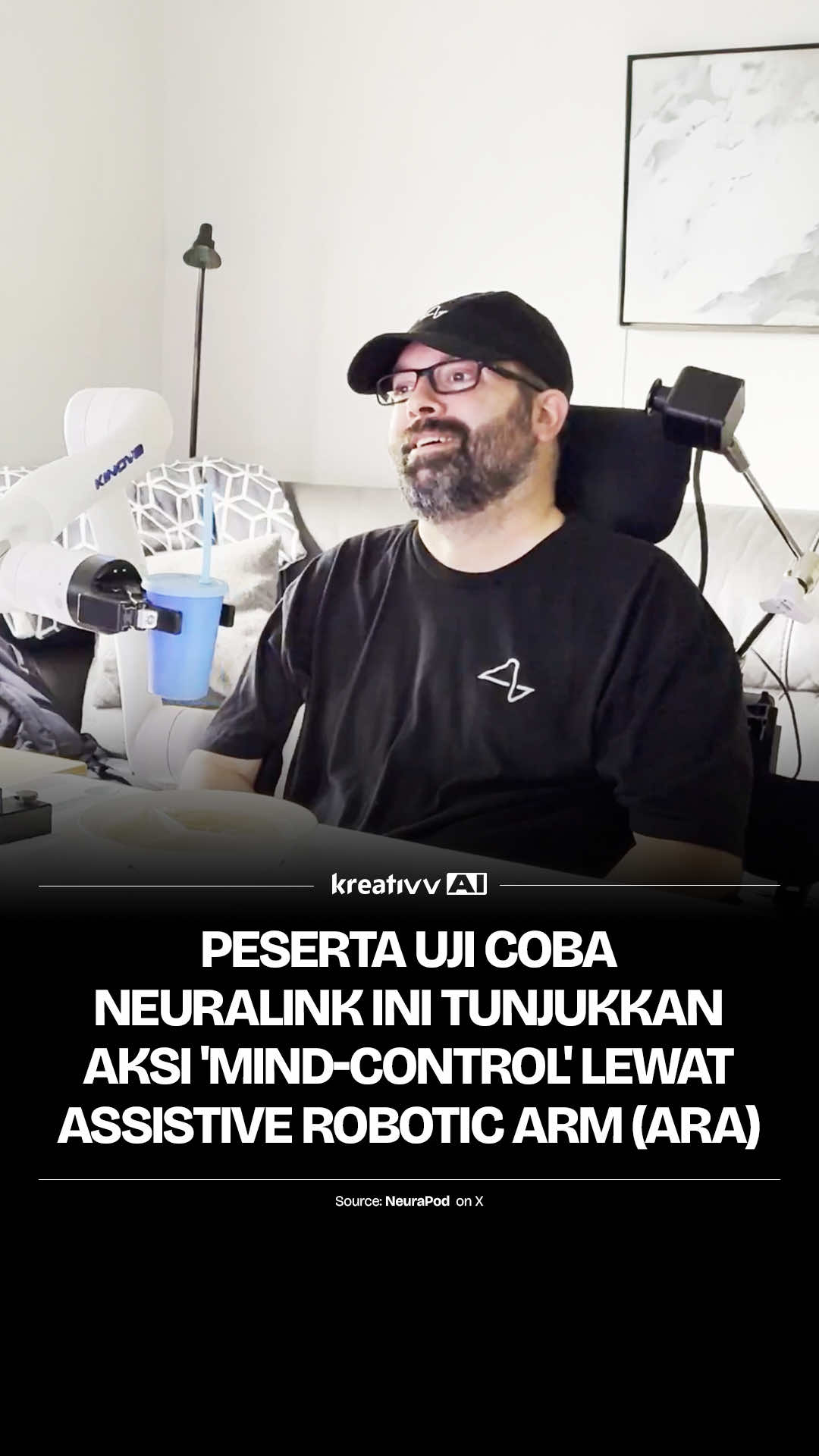 Real life sci-fi is here! 🤯 Peserta uji coba Neuralink, Nick Wray, baru aja nunjukin kemampuan mind-control beneran lewat lengan robot barunya (ARA). Gak pake tangan, cukup pake pikiran! “Life with my BCI has been and continues to be so surreal and so rewarding,” katanya. Teknologi otak dan mesin makin gak bisa dibedain, ya? 👀 Source: NeuraPod on X. 