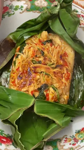 Ini nasi bakar isinya ayam semua #nasibakar #idemasakan 