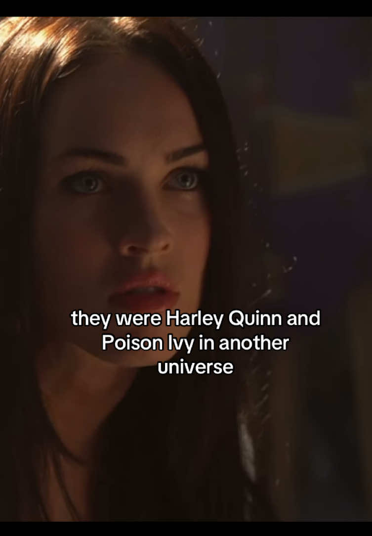 #meganfox #jennifersbody #amandaseyfried #dc #gothamcitysirens #poisonivy #harleyquinn 