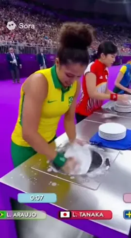 Brasil é ouro no campeonato olímpico de lavagem de prato