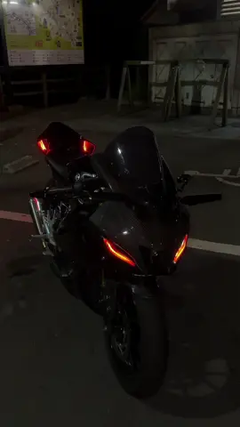 YAMAHA R125⁡ #yzfr125 #motorcycle #sportsbike #bikelife #biketok 