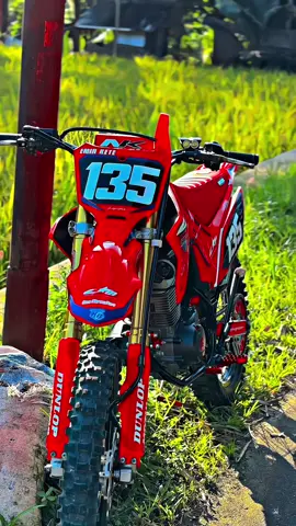 Pesona Honda CRF Extreme Red #modifikasi #crf #trail #enduro 