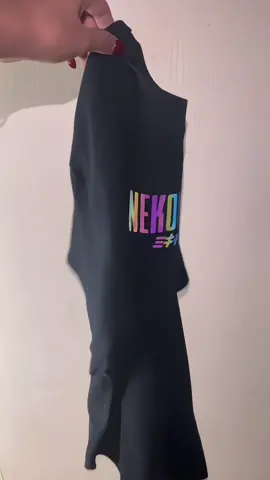 Kaos reflektif bercahaya🤗 keren banget 🤙🏻😎 #rekomendasioutfit #fypシ゚viral #menyalaabangkuh🔥 