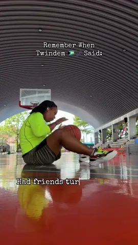 Sometimes all you need is music and lyrics that hit deep. 🎧🎶🏀 Cc: #Twindem - Mumblin’ My Feelings @MiCheck Performances  Hoop Dreams: Revived Day 2…✅ #rememberwhen  #relateablecontent #bahamiantiktok #lyrics  