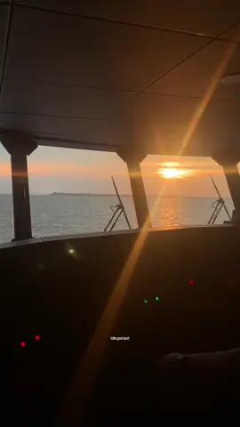 Sunset TB.karimun🍃 . . . . . . . #vyp #pelautpunyacerita #viral #pelautindonesia #munculbrandafyp 