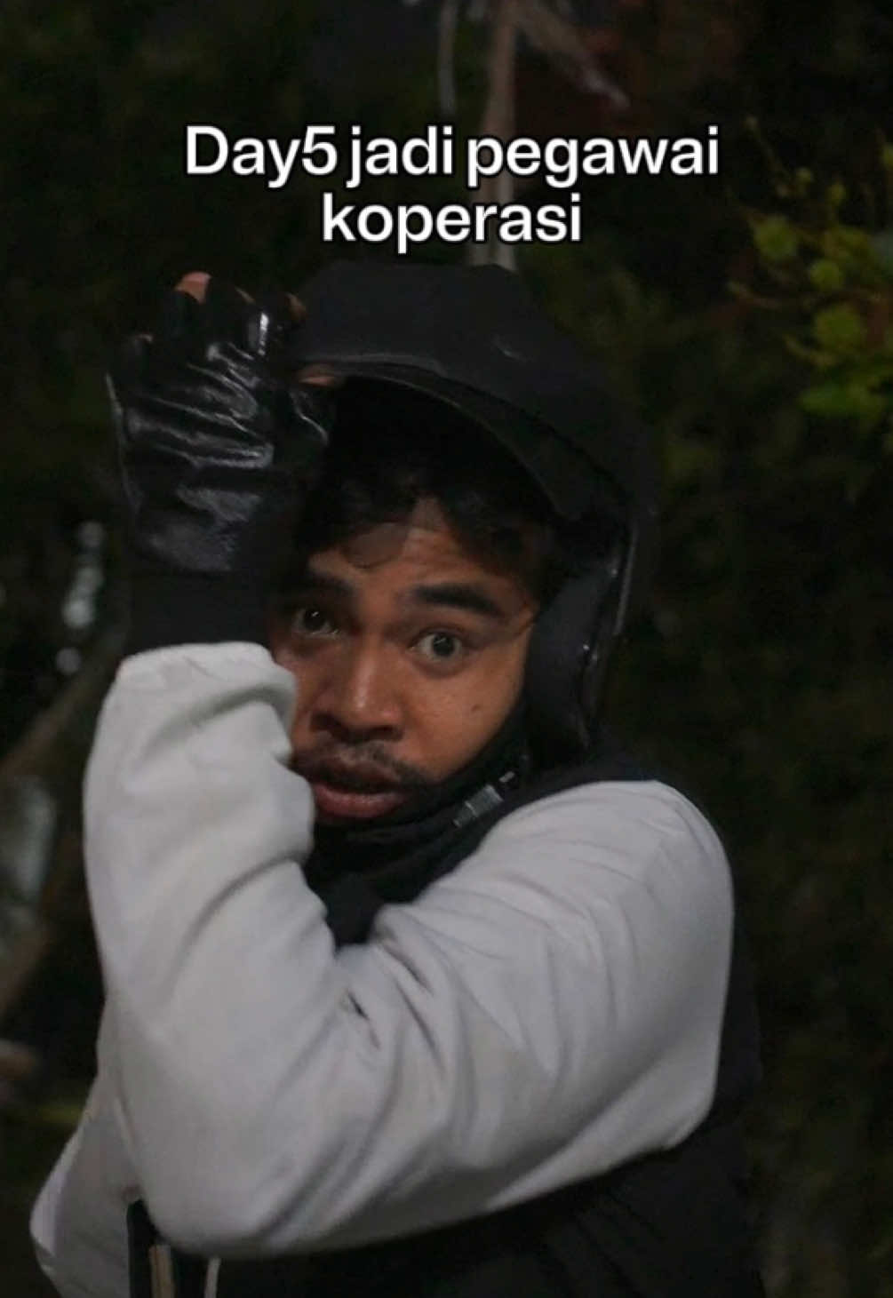 Makanya kalau ambil uang koperasi jangan berlebihan ibu 🙏