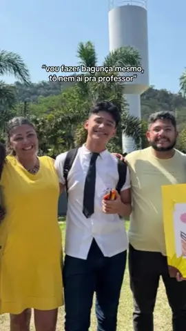 eles são a agitação que minha vida precisakkkkkk