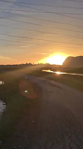 Sunset kampung... 
