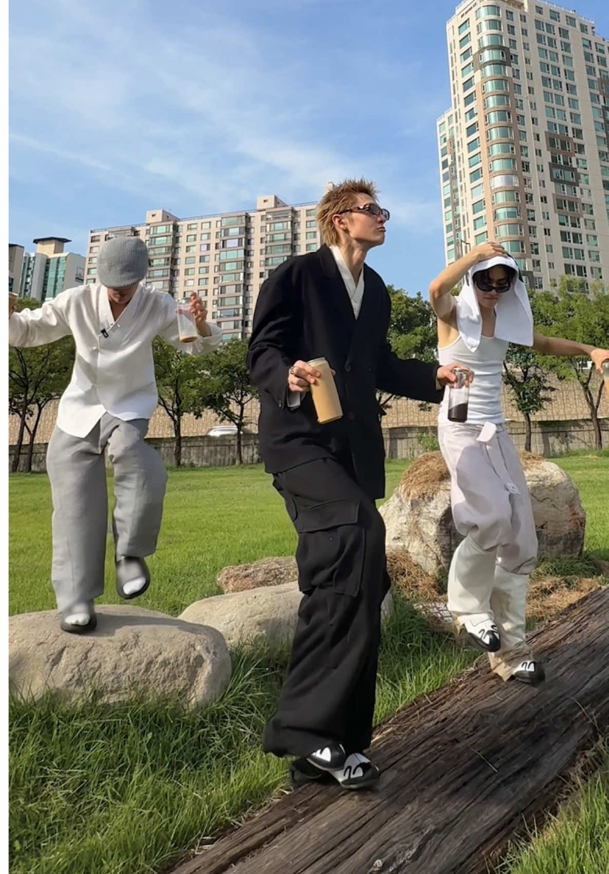 trying this footwork with our remix too #CORTIS #코르티스 