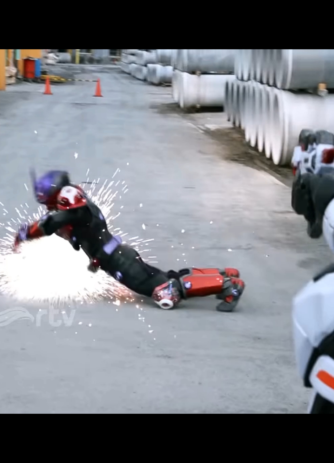 Salah nulis cok malah gazer #fyp #kamenrider #geats 