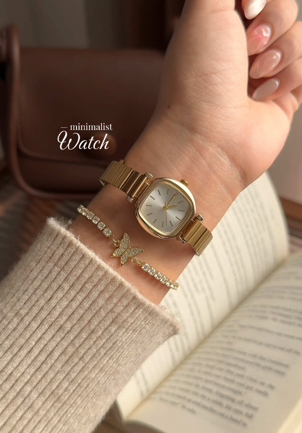 elegant watch ✨ #watchesforwomen #goldwatch #minimalist #aesthetic #watchrecommendation 