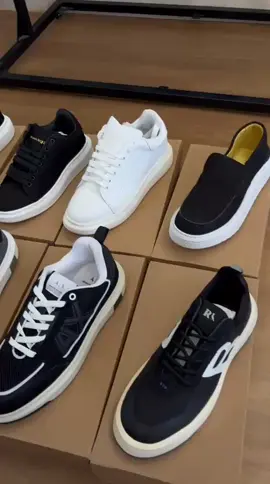 Pedido de atacado saindo para Siqueira Campos-PR🇧🇷✈️ #tenis #atacado #vendas #envio 