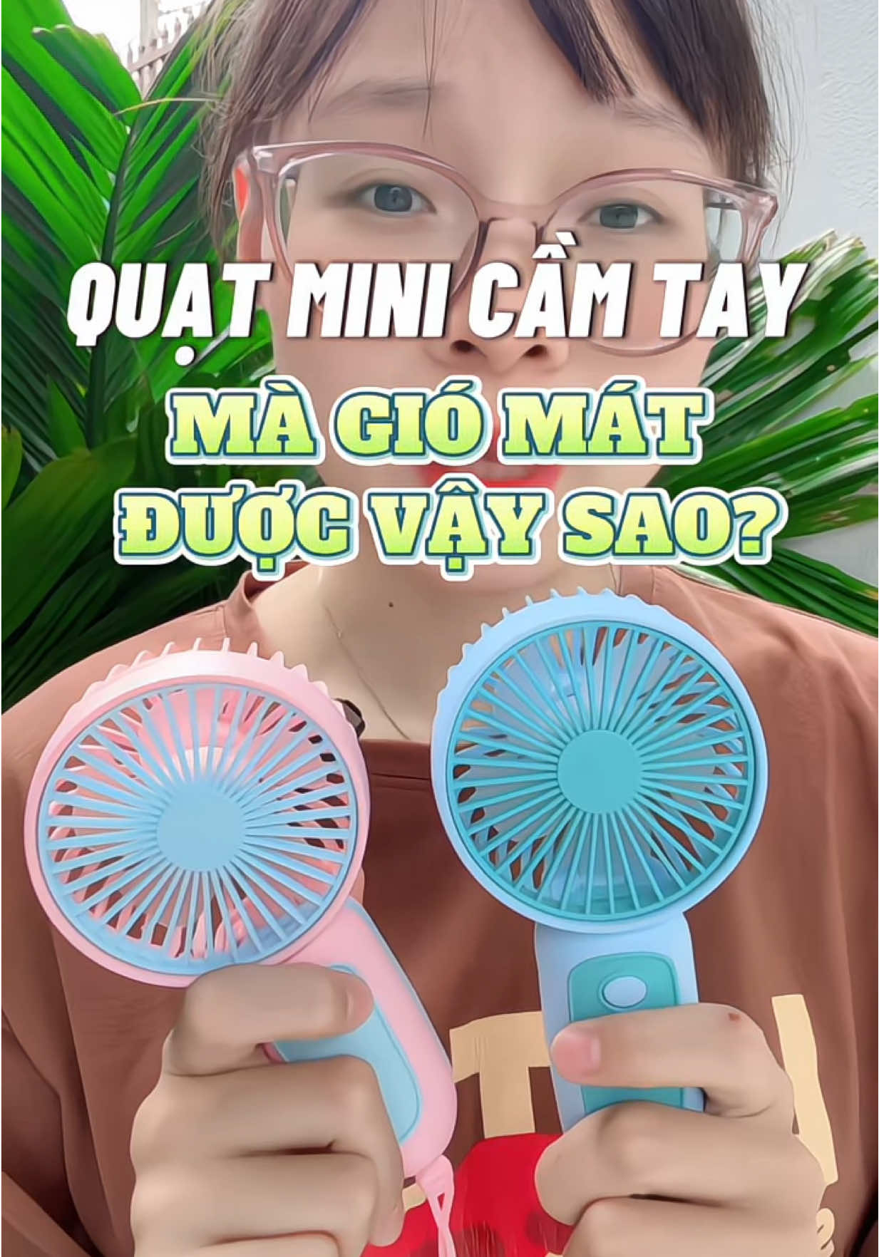 Quạt mini cầm tay gió có mát hay không? #quạt #quatmini #quatminicamtay #dhynehome 