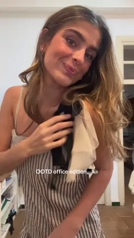 Today’s office look💻☕️ 