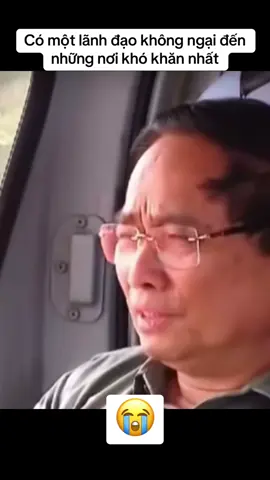 Thủ tướng Phạm Minh Chính khóc nghẹn khi đến thăm hỏi đồng bào vùng lũ#trending_bodyguard #CapCut #