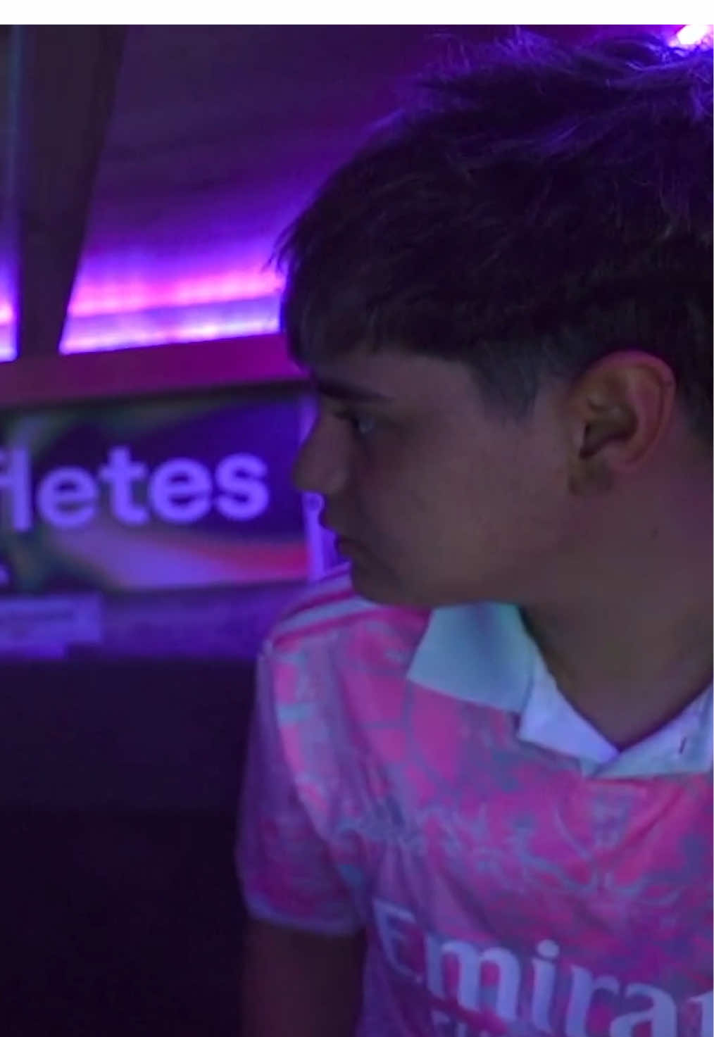 Soy el más estudioso, es así ☝🏻🤫 @🖤Mamachori🖤 #fortniteespaña #humor #chorifletes #mamachori 