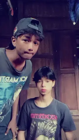 @Aung #ရောက်စမ်းfypပေါ်😒myanmartiktok #ဆယ်လီမှအသဲပေးတာလား😔😑 