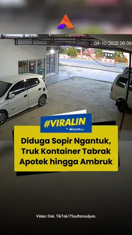 Anggota Satlantas Polres Polman, Aipda Jhony, mengatakan, truk itu bergerak dari arah Makassar, Sulawesi Selatan (Sulsel), menuju Mamuju, Sulawesi Barat. Kecelakaan diduga dipicu karena sopir truk mengantuk. Jhony memastikan tidak ada korban dalam kecelakaan itu. Pihaknya saat ini mengamankan sopir truk untuk diperiksa lebih lanjut. Sementara itu, sopir truk bernama Sahrul mengaku penglihatannya sempat gelap seketika saat mengemudi. Dia baru tersadar begitu truknya menabrak apotek. 🎥: Dok. TikTok/75sultansuljum. #viral #trukkontainer #apotek #polewalimandar #akuratco