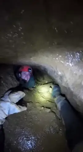 The worst claustrophobic cave I've ever seen. #cave #claustrophobic #stuck #birmingham_cave #fyp 