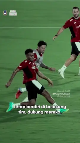 Patrick Kluivert siap! 🤝 Saksikan selengkapnya di Youtube Timnas Indonesia Official 📺 ‣ #TimnasDay  ‣ #GarudaMendunia 