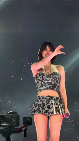 what is love momo fancam #fyp #twiceonce 