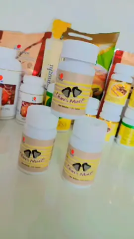 فطر عرف الاسد : مكمل غذائي من أقوى الفطريات في العالم وهو غذاءٌ لذيذ الطعم ويسمى فطر عرف الأسد بمقوي الأعصاب