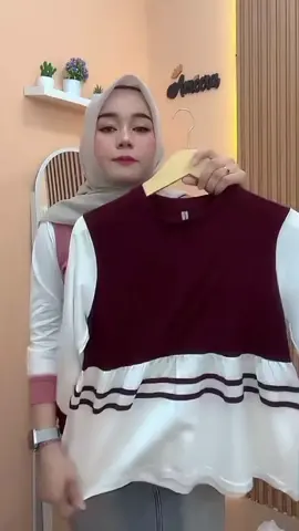 Baju Atasan Wanita Lengan Panjang Kombinasi Warna Febby Bahan Cotton Combed #bajukaos #kaoswanita #fyp 