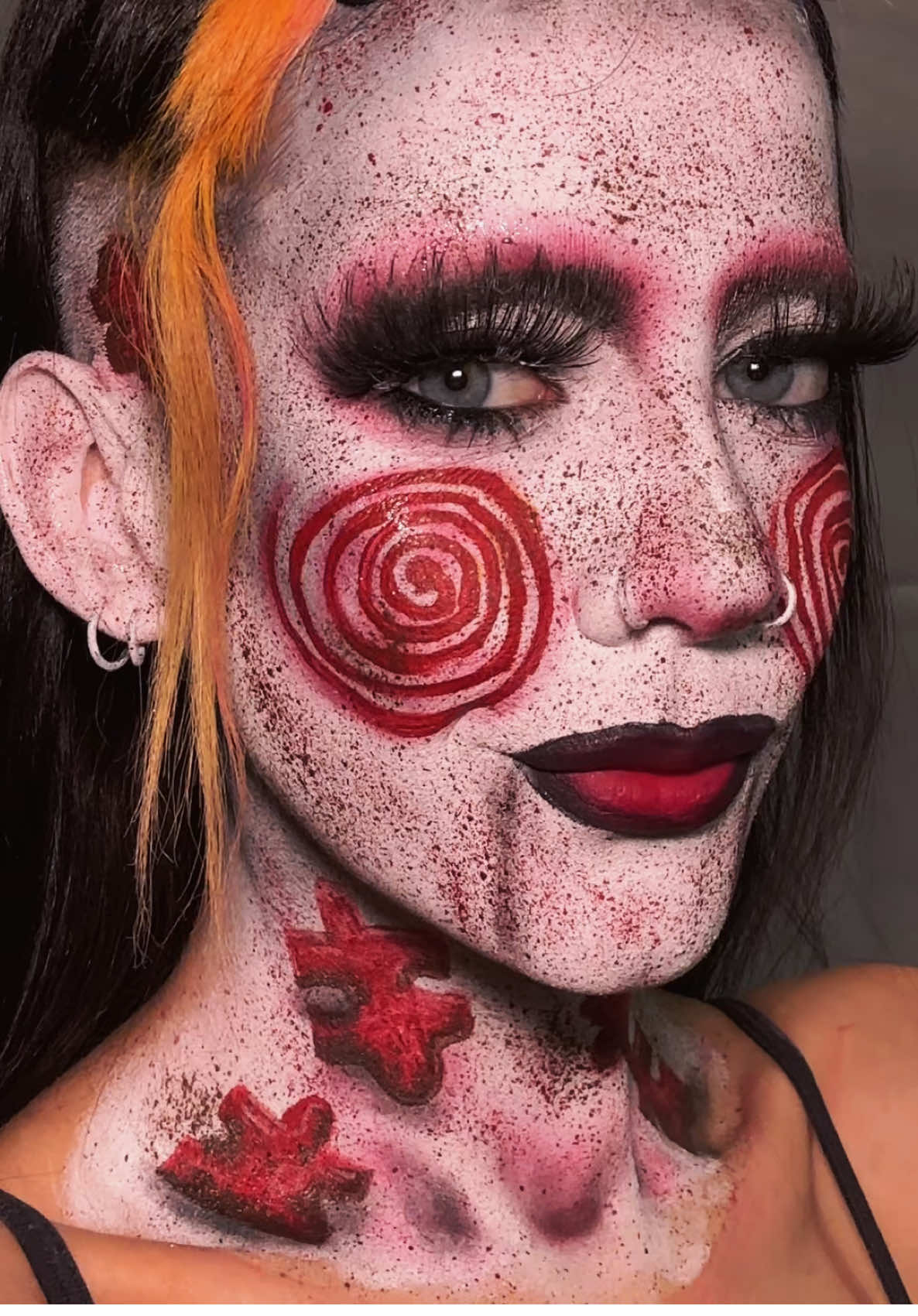 wanna play a game ? 🩸🪚🧩 #halloweenmakeup #billythepuppet #saw #clownmakeup #halloweencostume 