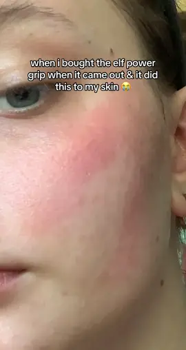 the red marks also swelled 😭 i’ve been scared to try any other products from them since this 😭 which isn’t very swag bc my entire makeup routine was elf products in highschool at one point 🥹 #makeup #elf #elfpowergripprimer #elfcosmetics #makeupreview