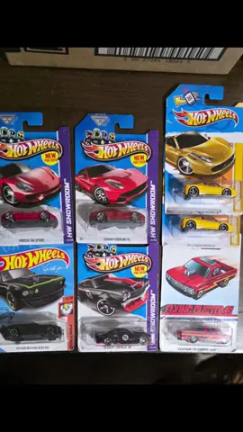 stopped at my secret spot! #hotwheels #hotwheelscollections #hotwheelsaddict #hotwheelscollector #fyp 