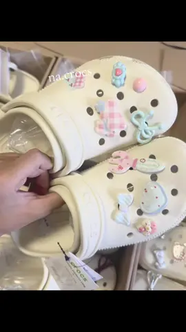crocs nơ #crocs #hottrend #tiktok #nacrocs