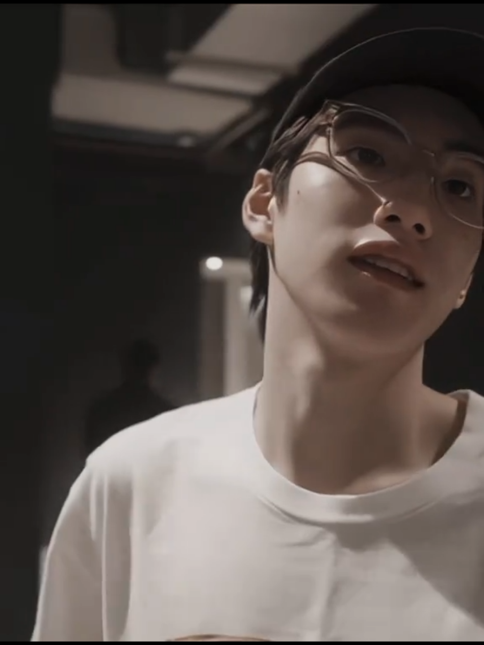 อย่าทิ้งพี่ ( #phutatchai #fyp )