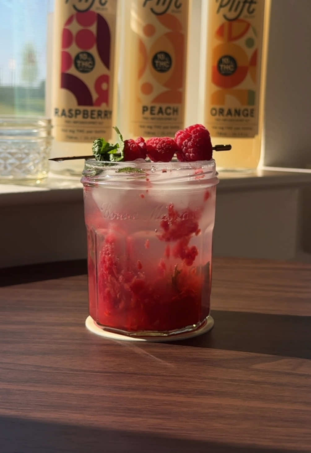 Comment raspberry and I’ll send you the link to the recipe 🍹 This was a gifted collaboration with @Plift | 🍃 Beverages  #sobercurious #mocktails #nonalcoholicdrink #refreshingdrinks #mocktailrecipe 