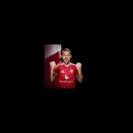 Best Dutch defender #fyp #deligt #viral #edit #manutd 