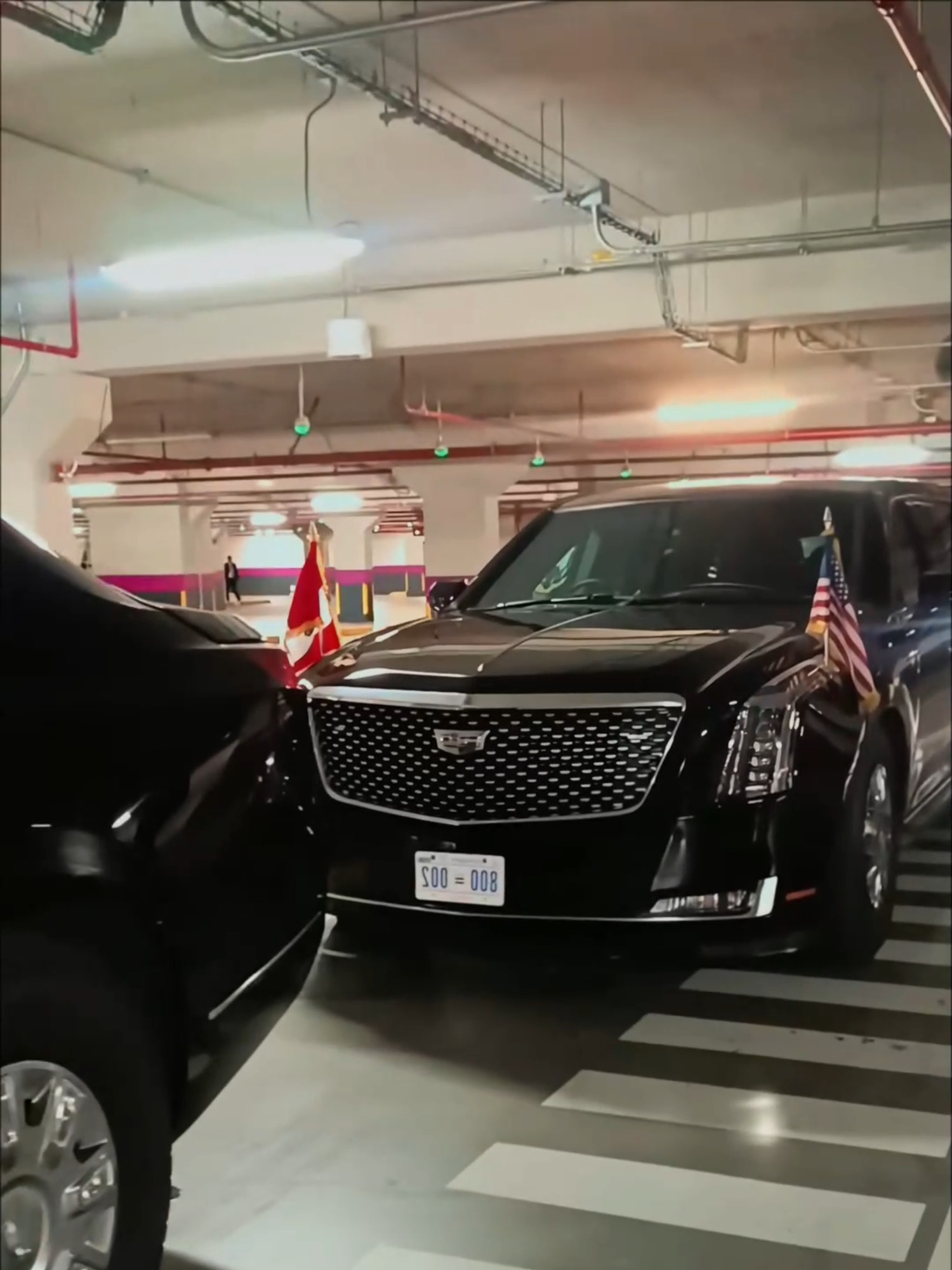 Так у какого президента машина самая защищённая? #Сша #Trump #Россия #Китай #Aurus #Beast #Зверь #Аурус