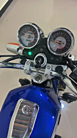 masok lagi bosku birunya cinta th 2003 asli warna biru pajek jalan Rp33 jt nego serius langsung wa/dm  #fyppppppppppppppppppppppp #rxking135cc #rxkingnusantara #rxkingpakguru #purnomomotorkebumen 