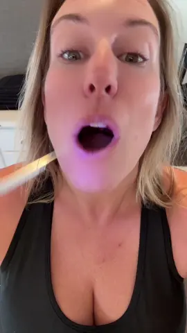 Tonsil stone remover with a camera!! #badbreath 