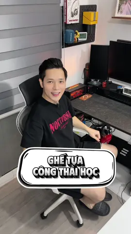 kéo ghế k có bánh xe vừa cồng kềnh vừa ảnh hưởng đến người xung quanh nên là mình chuyển luôn sang kiểu ghế tựa công thái học này #vietreviewthat #ghecongthaihoc #ghexoay #ghevanphong #ghegaming 
