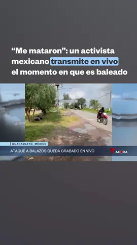 📍Don Nico transmitía en vivo por Facebook su denuncia sobre el mal estado de una avenida en Salvatierra, #Guanajuato, cuando dos sujetos llegaron en motocicleta y uno le disparó varias veces. Él pensó que moriría y llamó a su esposa para despedirse de su familia. “Se me está yendo el aliento, te amo”. El hombre, gravemente herido, logró ser trasladado a un hospital donde se encuentra delicado. Las autoridades investigan el caso.