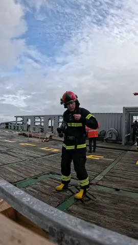 #offshore #norgvarg #tiktoksea #fire 