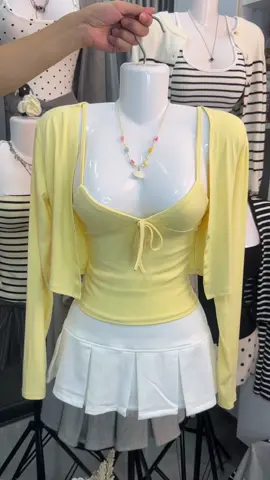Màu vàng siêu xinhhh #BongBong #aocardigan #aoquay #viral 