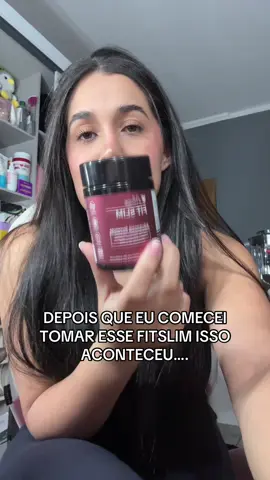 🔥 Quer dar um up no seu corpo e na sua disposição? O FitSlim é o suplemento natural que combina Laranja Moro, Cafeína, Carnitina, Psyllium, Cromo e Spirulina pra: acelerar o metabolismo; ajudar na queima de gordura; controlar o apetite e dar sensação de saciedade; dar energia extra; auxiliar no controle da glicose. 🌿💪 Use 2 cápsulas ao dia com água, adote hábitos saudáveis — alimentação equilibrada + atividade física — e sinta a diferença! #FitSlim #suplementonatural #emagrecimento #queimadegordura #vidasaudavel 