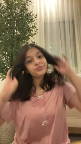 @Mera هم الجراح وانتا الدواء❣️❣️