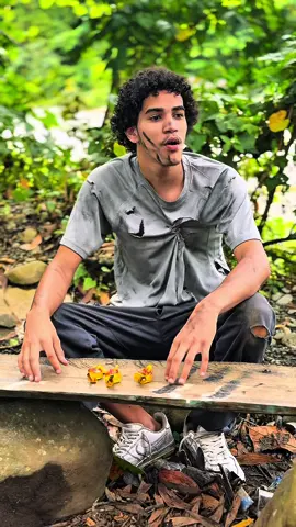 El hombre malvado con el mendigo #parati #viral #sigueme #viralfyp #fyp 