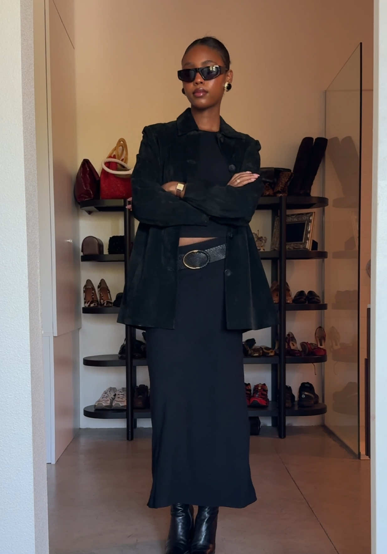 thinking about wearing wearing all black this month  @Urban Outfitters @H&M @Everlane @Free People  #allblackoutfitinspo #blackoutfit #transitionaloutfits #fallfashion #outfitinspo 