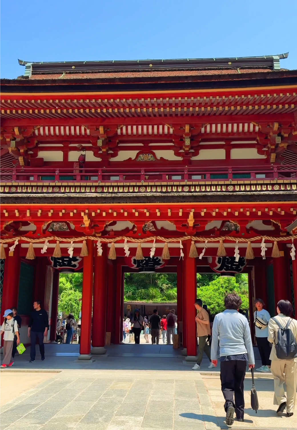 Dazaifu Tenmangu (Fukuoka) / 太宰府天満宮 🇯🇵 🇯🇵 Welcome to Dazaifu Tenmangu Home to Sugawara no Michizane, the god of learning. A peaceful shrine in Fukuoka where nature and history meet. Top 4 Highlights 1.	Main Hall – Beautiful and solemn, an Important Cultural Property. 2.	Taiko Bridge & Shinji Pond – Crossing the three bridges symbolizes past, present, and future. 3.	Sacred Ox Statue – Touch its head for wisdom, body for good health. 4.	Omotesando Street – Try the famous “Umegae Mochi,” freshly grilled and sweet. Also known as a shrine of art and culture, featuring modern artworks throughout the grounds. Access Just a few minutes’ walk from Nishitetsu Dazaifu Station. About 30–40 minutes by train from Tenjin or Hakata. ––––––––––––––––––––––– 🇯🇵 太宰府天満宮へようこそ 学問の神様「菅原道真公」をお祀りする福岡の人気スポット。 自然と歴史が調和した心落ち着く場所です。 見どころ4選 ① 御本殿：国の重要文化財に指定された荘厳な建物。 ② 太鼓橋と心字池：三つの橋で過去・現在・未来を渡ると言われています。 ③ 御神牛：頭を撫でると知恵、体を撫でると健康を授かるとされています。 ④ 参道：名物「梅ヶ枝餅」は焼きたてが絶品。ぜひ味わってみてください。 文化や芸術の神様としても信仰され、境内では現代アートも楽しめます。 アクセス 西鉄太宰府駅から徒歩すぐ。 天神・博多から電車で約30〜40分。日帰りにもおすすめ。 📸 iPhone 16 Pro Max