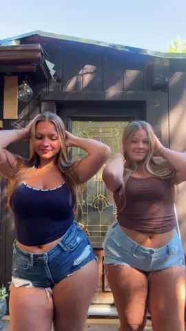 @lyerks 💙 #fyp#fyperks #follow #trend #collab 